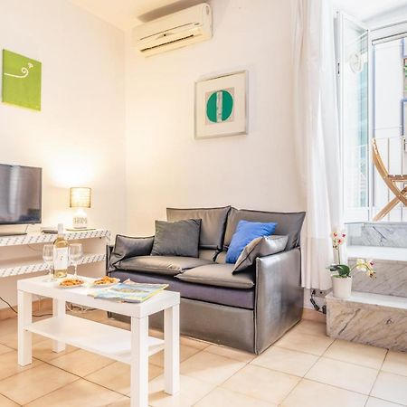 Stazione Centrale & Universita Lovely Apartment Bari Buitenkant foto