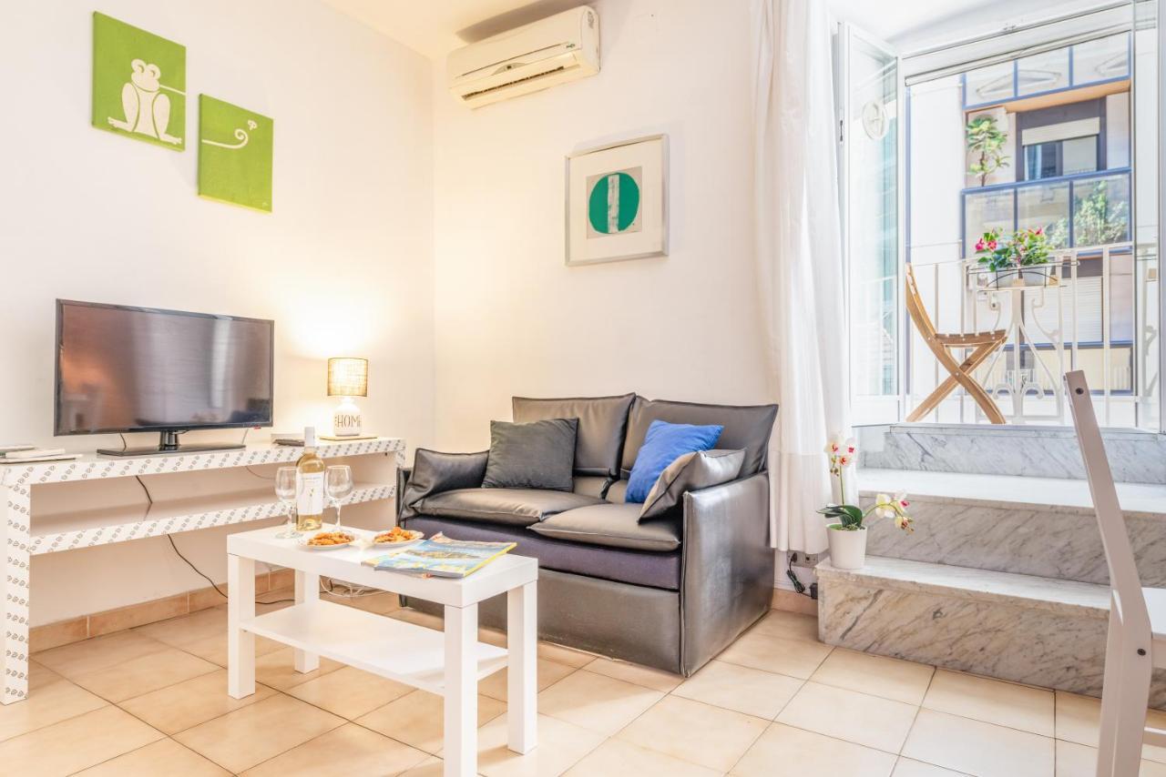 Stazione Centrale & Universita Lovely Apartment Bari Buitenkant foto